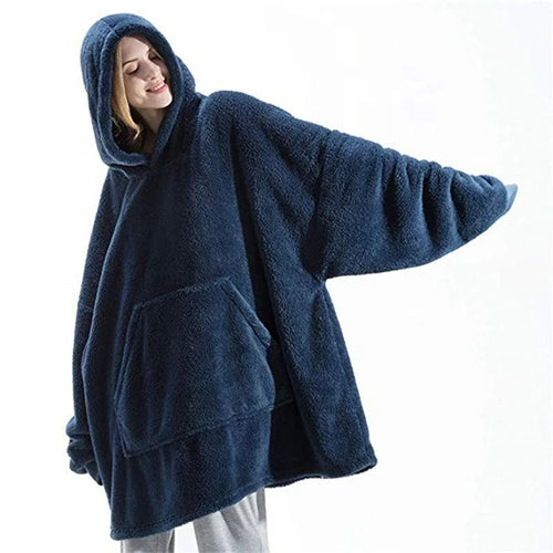 Oversized Fleece Hoodie Blanket for Winter Comfort