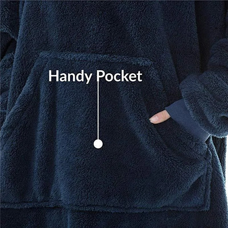 Oversized Fleece Hoodie Blanket for Winter Comfort